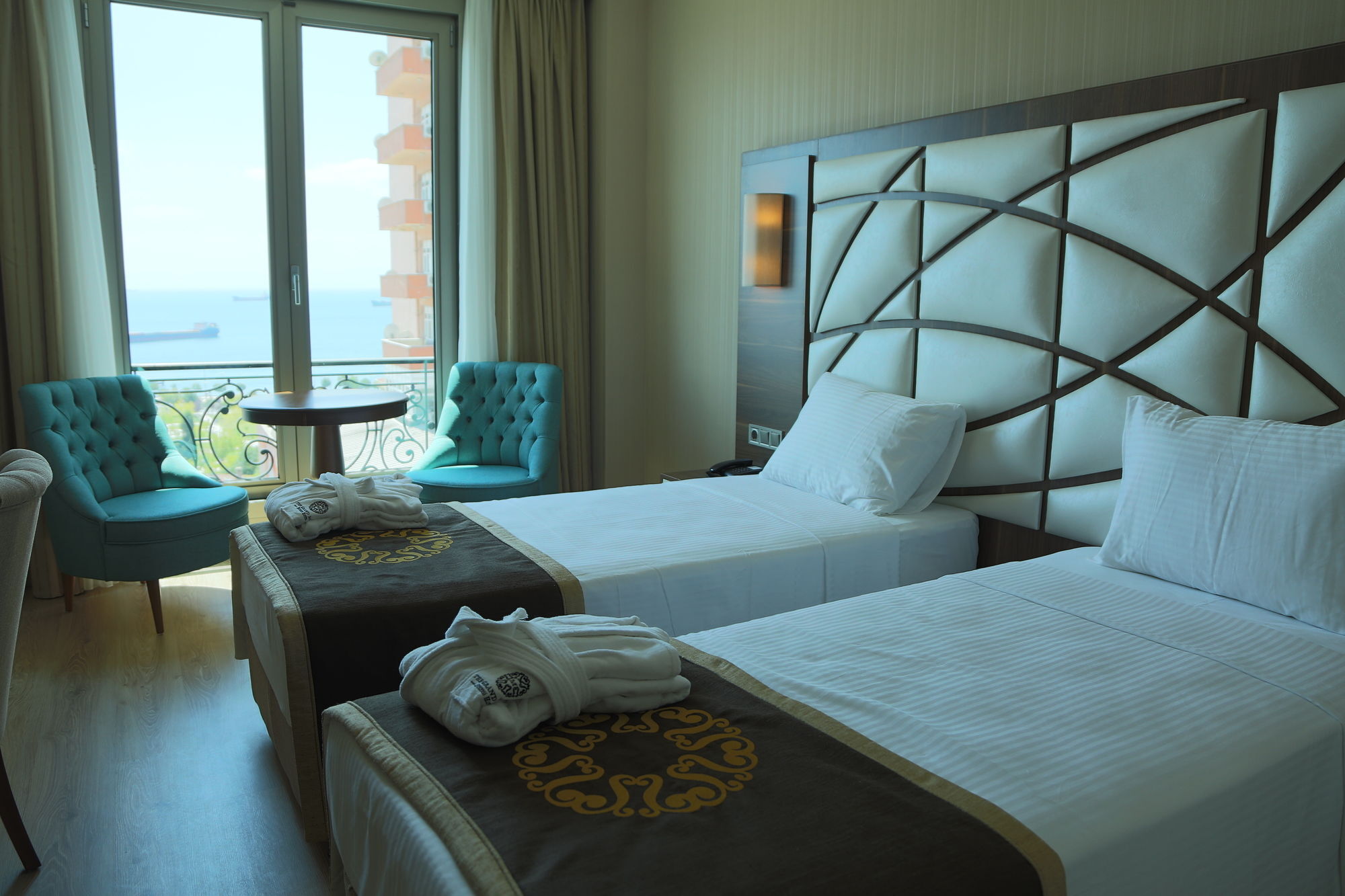 The Grand Mira Business Hotel Стамбул Экстерьер фото